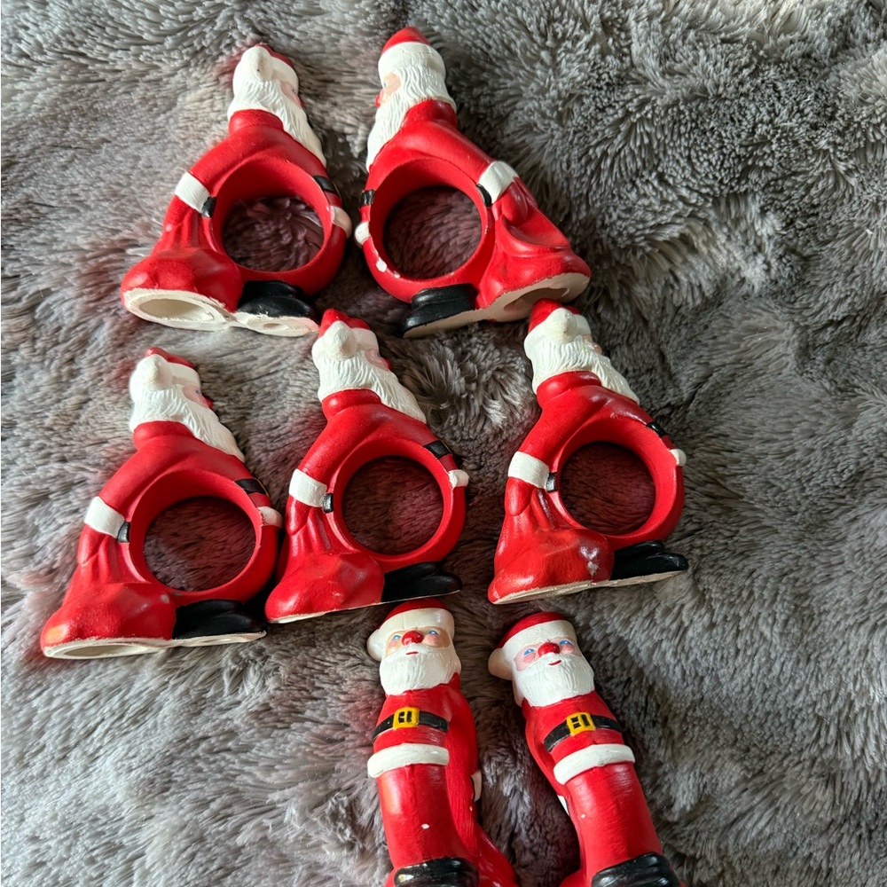 Vintage Set Lot of 7 Santa Claus Ceramic Chalkware Christmas Napkin Ring Holders